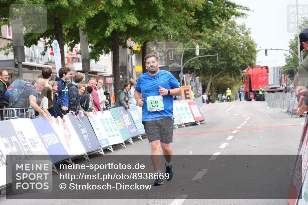 21.09.2025 - PSD Bank Halbmarathon Strokosch-Dieckow http://msf.ph/oto/8938669 21.09.2025 13:01:36 Ziel  meine-sportfotos.de