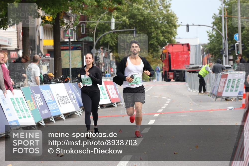 21.09.2025 - PSD Bank Halbmarathon Strokosch-Dieckow http://msf.ph/oto/8938703 21.09.2025 13:04:40 Ziel  meine-sportfotos.de