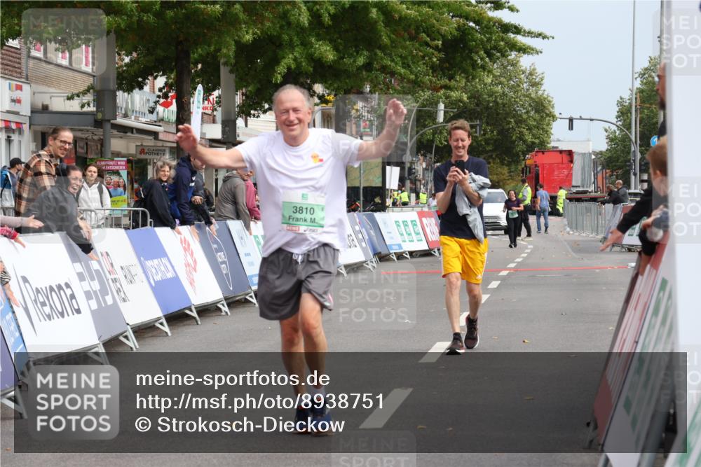 21.09.2025 - PSD Bank Halbmarathon Strokosch-Dieckow http://msf.ph/oto/8938751 21.09.2025 13:07:07 Ziel 3810, 3991 meine-sportfotos.de
