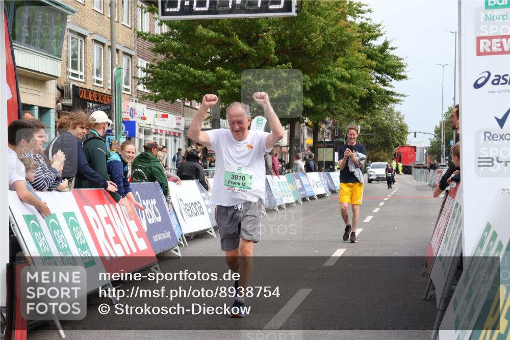 21.09.2025 - PSD Bank Halbmarathon Strokosch-Dieckow http://msf.ph/oto/8938754 21.09.2025 13:07:08 Ziel 3810 meine-sportfotos.de