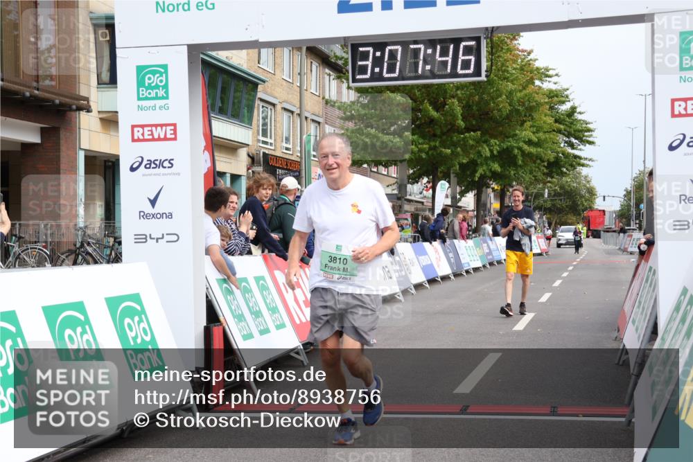21.09.2025 - PSD Bank Halbmarathon Strokosch-Dieckow http://msf.ph/oto/8938756 21.09.2025 13:07:10 Ziel 3810 meine-sportfotos.de
