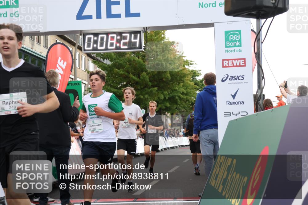 21.09.2025 - PSD Bank Halbmarathon Strokosch-Dieckow http://msf.ph/oto/8938811 21.09.2025 10:25:55 Ziel 118, 232, 248, 349 meine-sportfotos.de