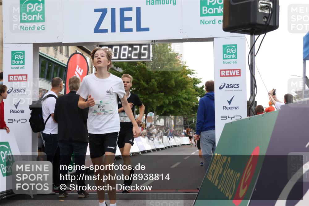 21.09.2025 - PSD Bank Halbmarathon Strokosch-Dieckow http://msf.ph/oto/8938814 21.09.2025 10:25:57 Ziel 118, 232, 248, 349 meine-sportfotos.de