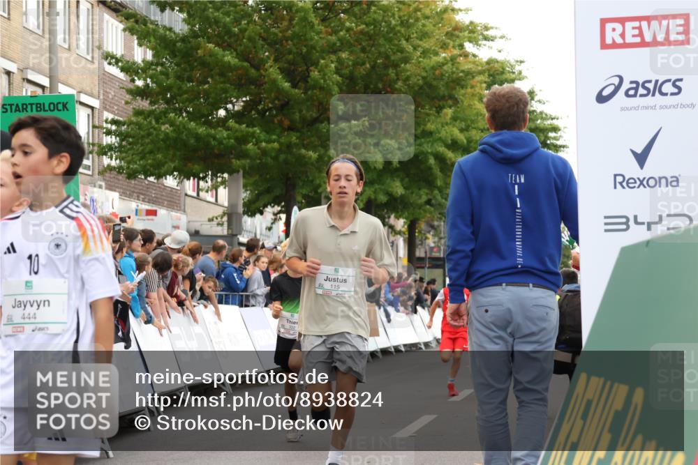21.09.2025 - PSD Bank Halbmarathon Strokosch-Dieckow http://msf.ph/oto/8938824 21.09.2025 10:26:05 Ziel 112, 115, 162, 302, 421, 444, 450 meine-sportfotos.de