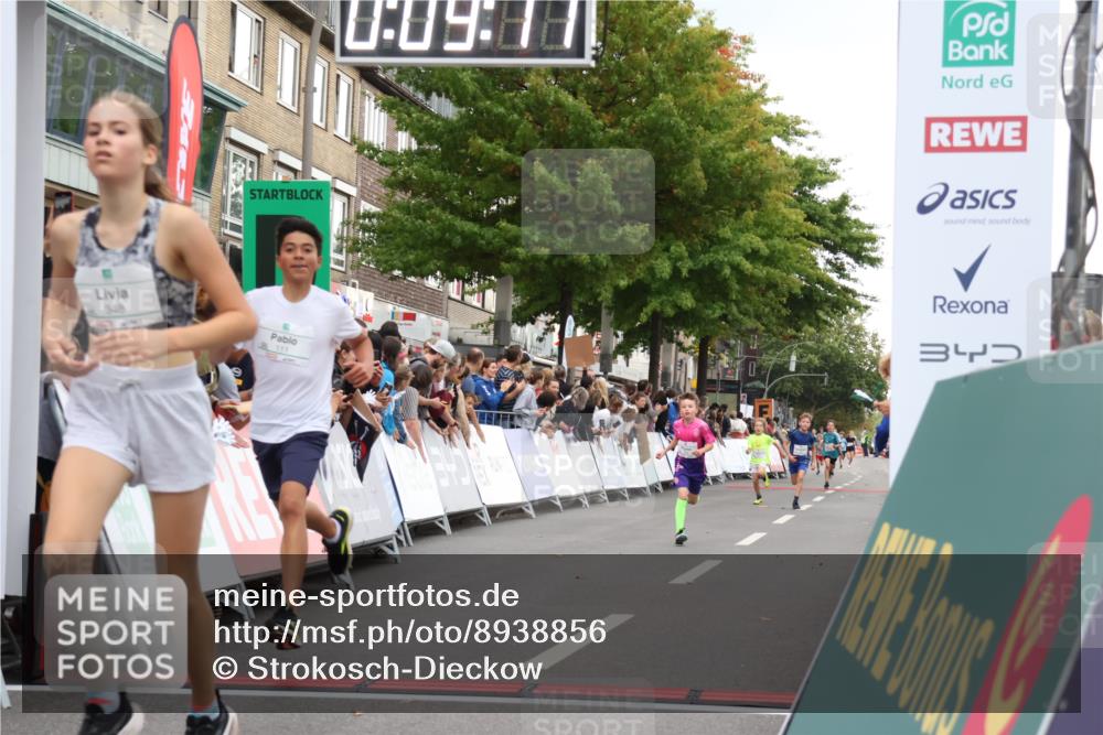 21.09.2025 - PSD Bank Halbmarathon Strokosch-Dieckow http://msf.ph/oto/8938856 21.09.2025 10:26:42 Ziel 111, 347, 348, 379 meine-sportfotos.de