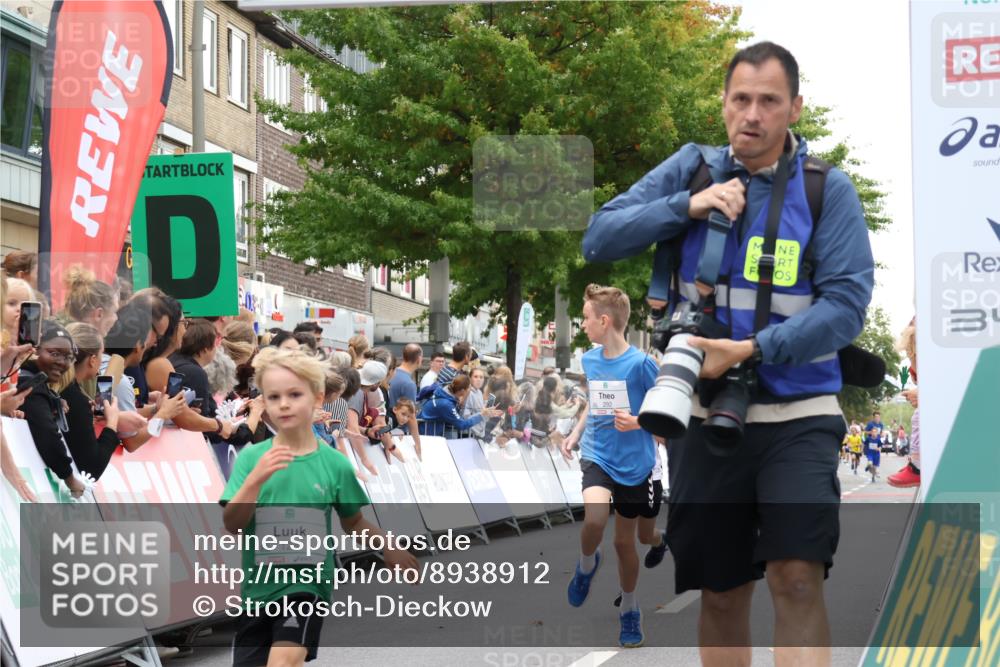 21.09.2025 - PSD Bank Halbmarathon Strokosch-Dieckow http://msf.ph/oto/8938912 21.09.2025 10:27:31 Ziel 101, 128, 242, 247, 292, 298, 330, 398 meine-sportfotos.de