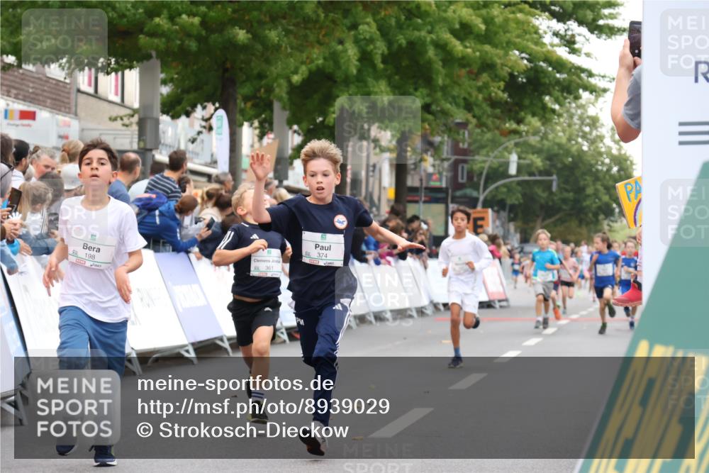 21.09.2025 - PSD Bank Halbmarathon Strokosch-Dieckow http://msf.ph/oto/8939029 21.09.2025 10:28:43 Ziel 123, 150, 197, 198, 204, 205, 317, 321, 361, 374, 426, 437 meine-sportfotos.de