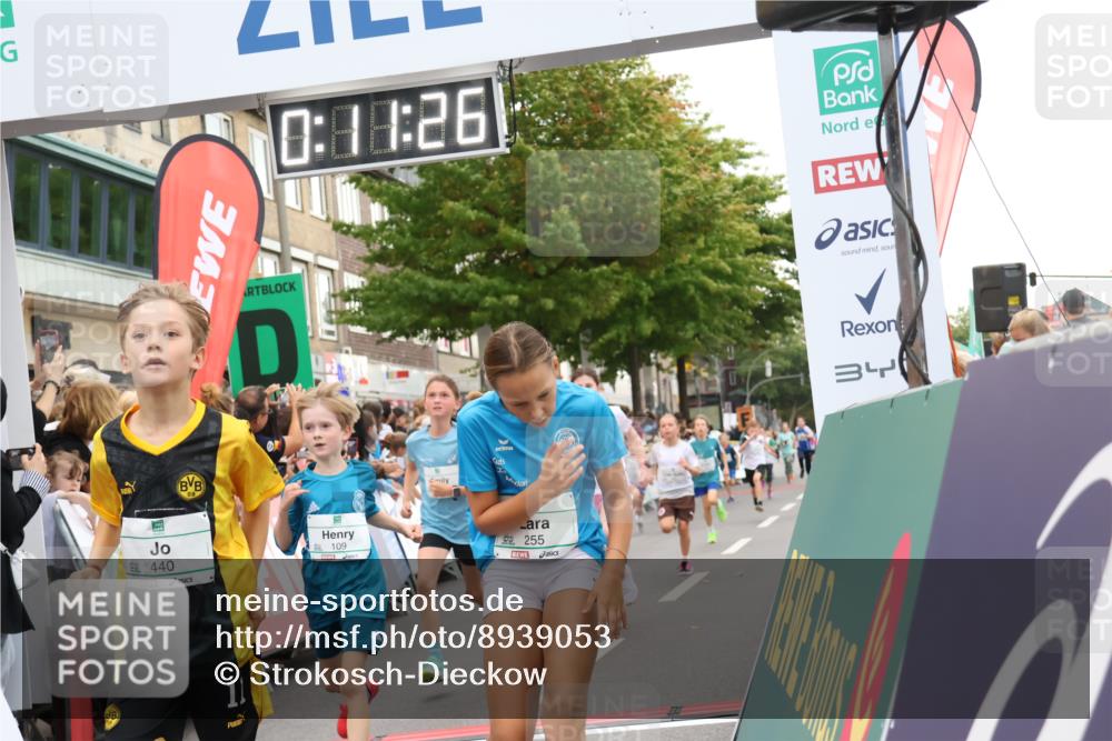 21.09.2025 - PSD Bank Halbmarathon Strokosch-Dieckow http://msf.ph/oto/8939053 21.09.2025 10:28:58 Ziel 109, 126, 142, 193, 194, 255, 258, 266, 337, 338, 357, 371, 388, 389, 397, 415, 440 meine-sportfotos.de