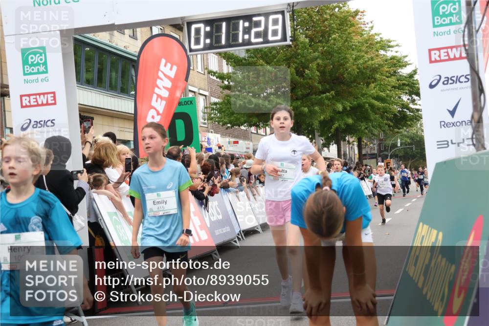 21.09.2025 - PSD Bank Halbmarathon Strokosch-Dieckow http://msf.ph/oto/8939055 21.09.2025 10:29:00 Ziel 109, 142, 167, 193, 194, 212, 255, 258, 266, 337, 338, 371, 397, 412, 415, 440 meine-sportfotos.de
