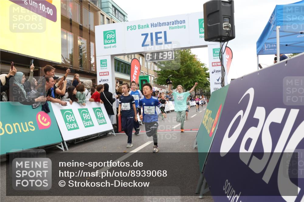 21.09.2025 - PSD Bank Halbmarathon Strokosch-Dieckow http://msf.ph/oto/8939068 21.09.2025 10:29:11 Ziel 134, 155, 167, 168, 196, 212, 267, 294, 412, 443, 452 meine-sportfotos.de