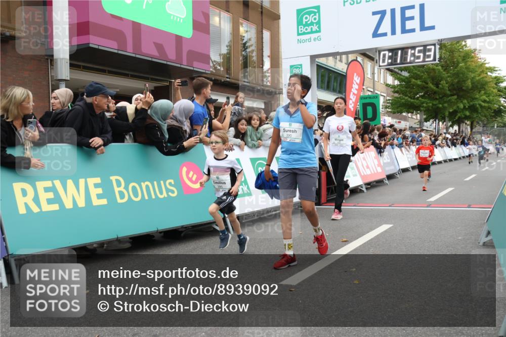 21.09.2025 - PSD Bank Halbmarathon Strokosch-Dieckow http://msf.ph/oto/8939092 21.09.2025 10:29:25 Ziel 261, 327, 345, 390, 395, 416, 434, 455 meine-sportfotos.de
