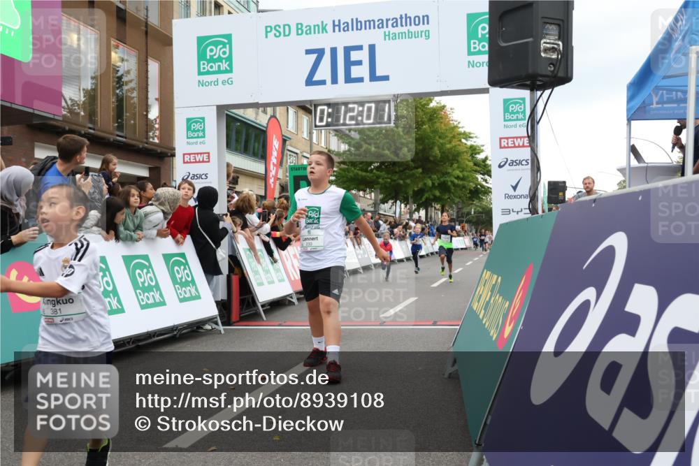 21.09.2025 - PSD Bank Halbmarathon Strokosch-Dieckow http://msf.ph/oto/8939108 21.09.2025 10:29:32 Ziel 166, 233, 250, 261, 301, 345, 381, 406, 434, 455 meine-sportfotos.de