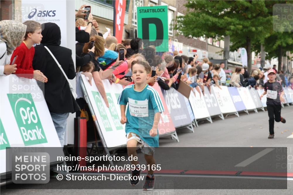 21.09.2025 - PSD Bank Halbmarathon Strokosch-Dieckow http://msf.ph/oto/8939165 21.09.2025 10:30:14 Ziel 140, 141, 231, 234, 245, 276, 430 meine-sportfotos.de