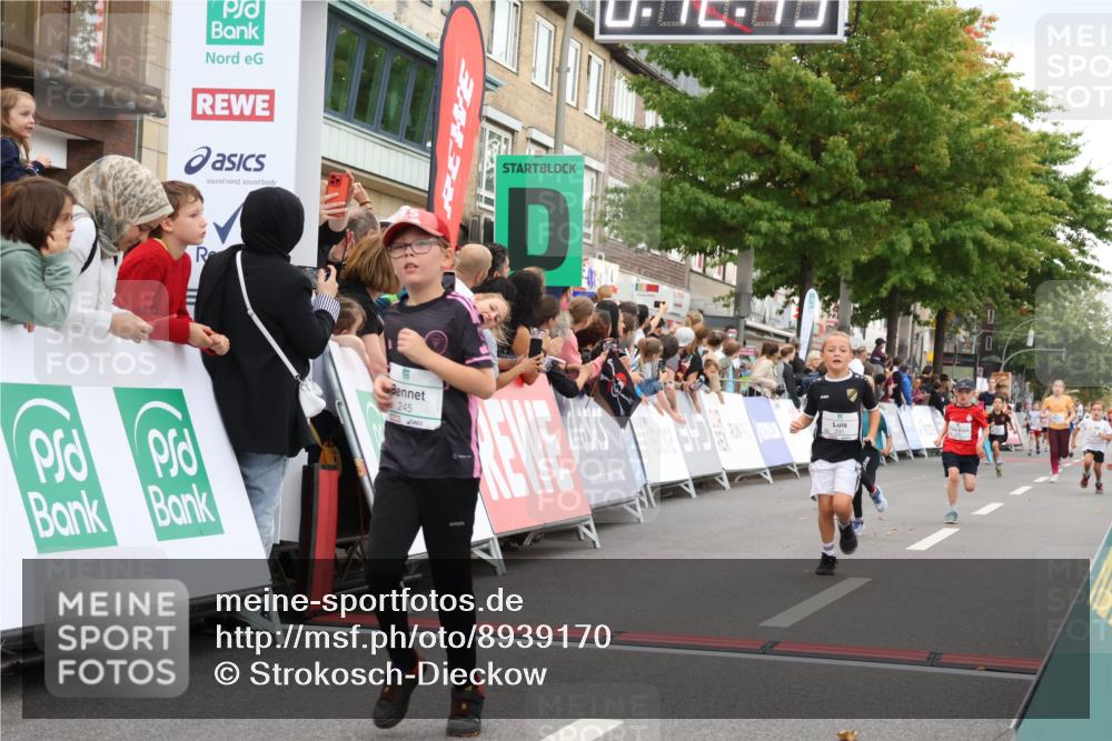 21.09.2025 - PSD Bank Halbmarathon Strokosch-Dieckow http://msf.ph/oto/8939170 21.09.2025 10:30:17 Ziel 140, 141, 145, 231, 245, 448 meine-sportfotos.de