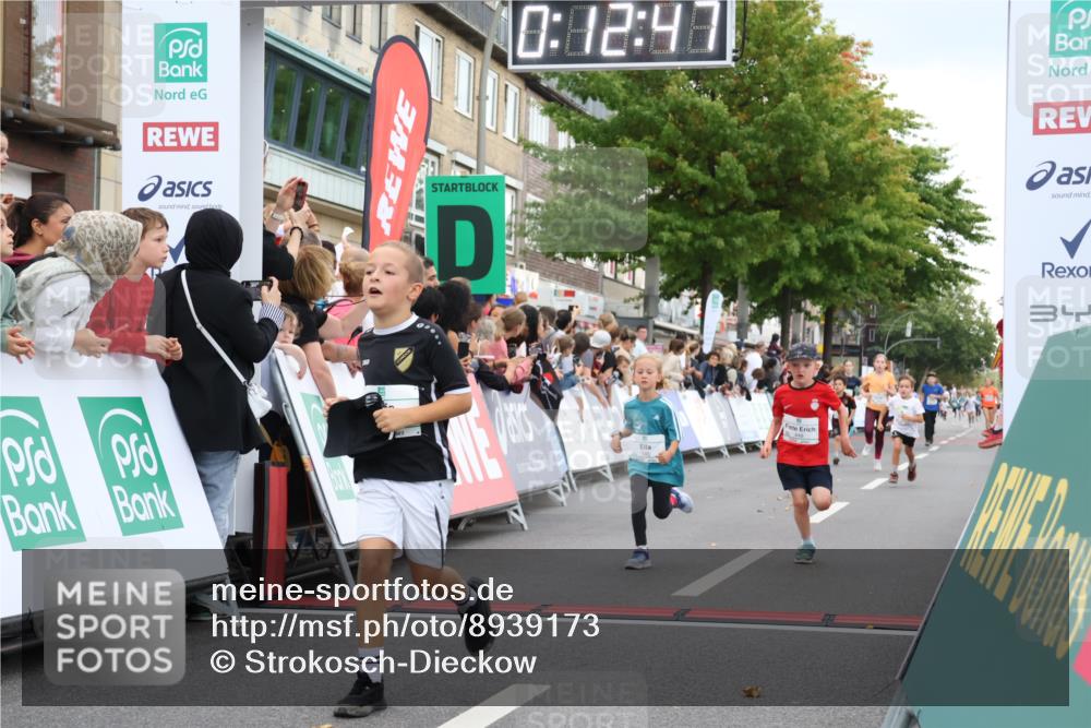 21.09.2025 - PSD Bank Halbmarathon Strokosch-Dieckow http://msf.ph/oto/8939173 21.09.2025 10:30:18 Ziel 140, 141, 145, 231, 245, 448, 459 meine-sportfotos.de