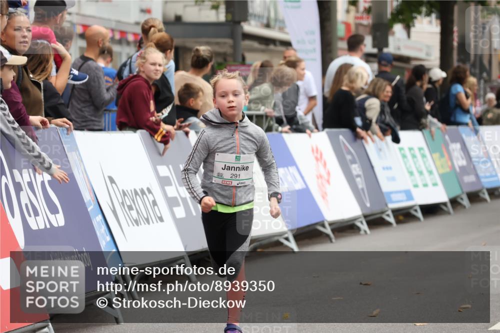 21.09.2025 - PSD Bank Halbmarathon Strokosch-Dieckow http://msf.ph/oto/8939350 21.09.2025 10:33:01 Ziel 291, 394 meine-sportfotos.de