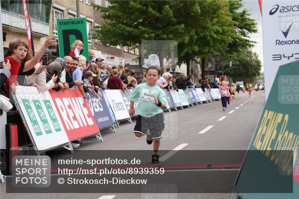 21.09.2025 - PSD Bank Halbmarathon Strokosch-Dieckow http://msf.ph/oto/8939359 21.09.2025 10:33:07 Ziel 156, 291, 386 meine-sportfotos.de