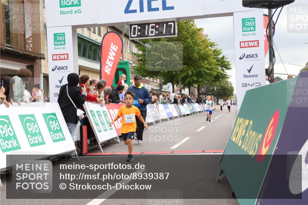 21.09.2025 - PSD Bank Halbmarathon Strokosch-Dieckow http://msf.ph/oto/8939387 21.09.2025 10:33:48 Ziel 308, 363 meine-sportfotos.de