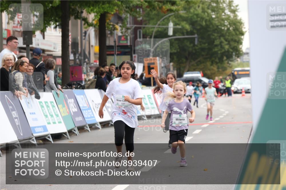 21.09.2025 - PSD Bank Halbmarathon Strokosch-Dieckow http://msf.ph/oto/8939407 21.09.2025 10:34:26 Ziel 181 meine-sportfotos.de