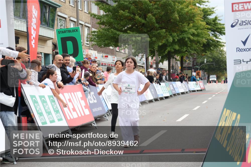 21.09.2025 - PSD Bank Halbmarathon Strokosch-Dieckow http://msf.ph/oto/8939462 21.09.2025 10:36:15 Ziel 176, 182, 184, 187, 290 meine-sportfotos.de