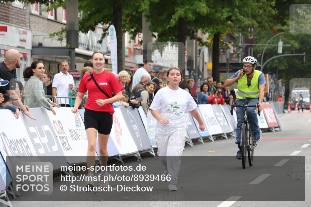 21.09.2025 - PSD Bank Halbmarathon Strokosch-Dieckow http://msf.ph/oto/8939466 21.09.2025 10:37:24 Ziel  meine-sportfotos.de