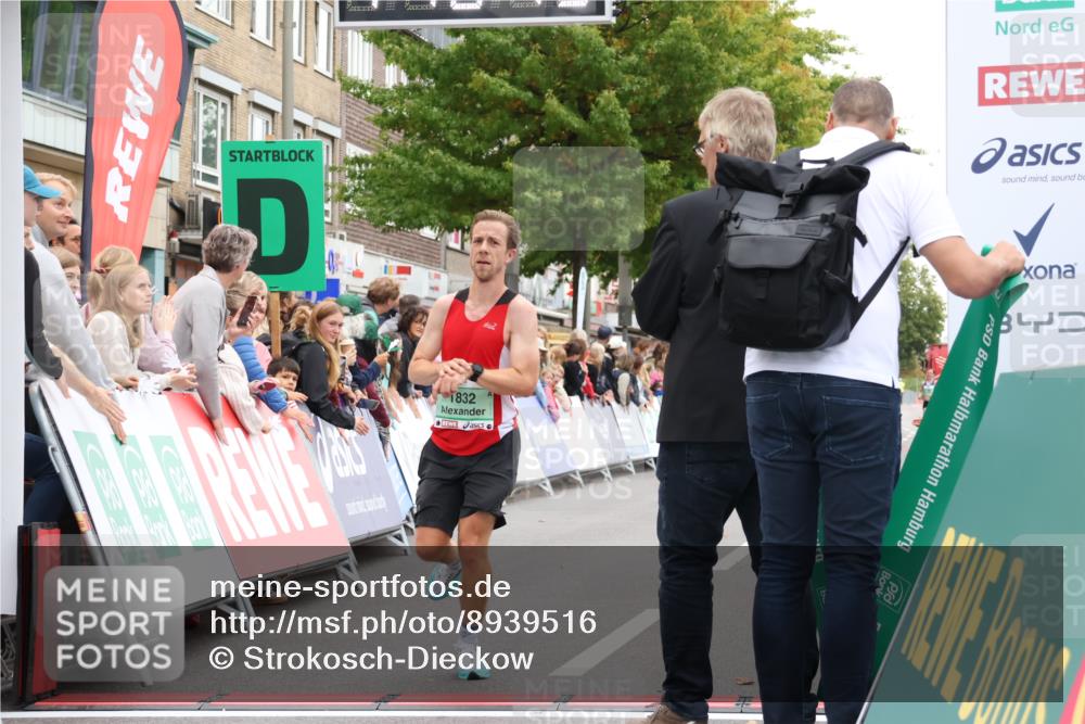 21.09.2025 - PSD Bank Halbmarathon Strokosch-Dieckow http://msf.ph/oto/8939516 21.09.2025 11:16:06 Ziel 1832 meine-sportfotos.de