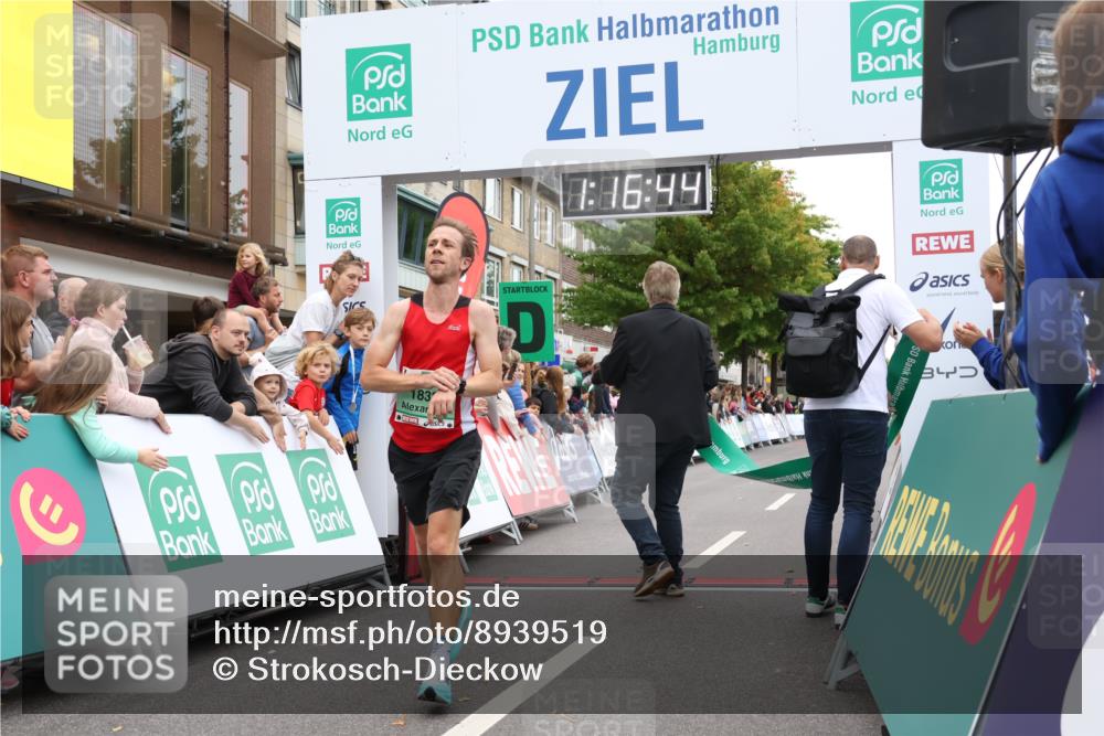 21.09.2025 - PSD Bank Halbmarathon Strokosch-Dieckow http://msf.ph/oto/8939519 21.09.2025 11:16:07 Ziel 1832 meine-sportfotos.de