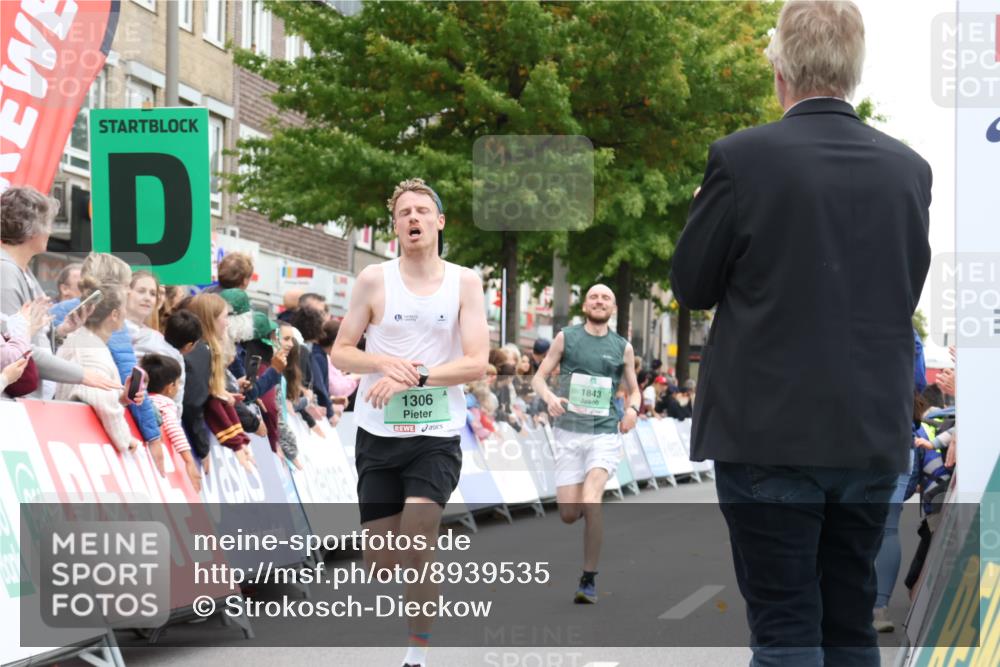 21.09.2025 - PSD Bank Halbmarathon Strokosch-Dieckow http://msf.ph/oto/8939535 21.09.2025 11:16:55 Ziel 1306, 1843 meine-sportfotos.de