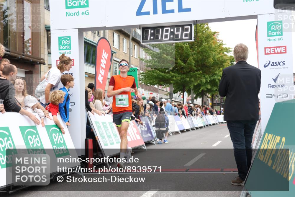 21.09.2025 - PSD Bank Halbmarathon Strokosch-Dieckow http://msf.ph/oto/8939571 21.09.2025 11:18:06 Ziel 1803, 4018 meine-sportfotos.de