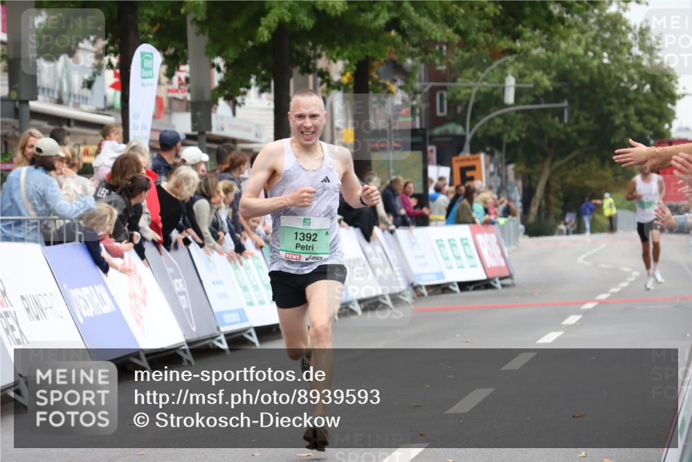 21.09.2025 - PSD Bank Halbmarathon Strokosch-Dieckow http://msf.ph/oto/8939593 21.09.2025 11:18:57 Ziel 1392 meine-sportfotos.de