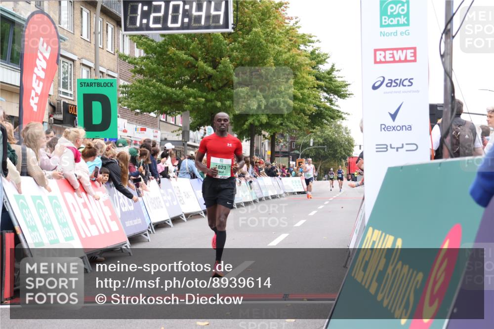 21.09.2025 - PSD Bank Halbmarathon Strokosch-Dieckow http://msf.ph/oto/8939614 21.09.2025 11:20:07 Ziel 1799, 1823 meine-sportfotos.de