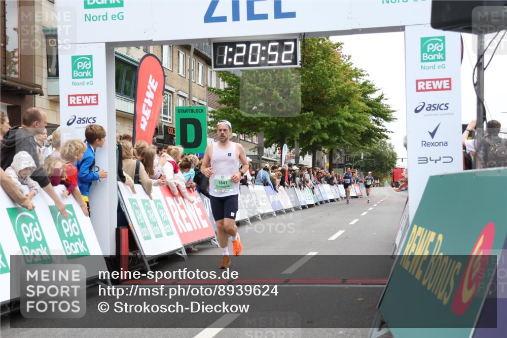 21.09.2025 - PSD Bank Halbmarathon Strokosch-Dieckow http://msf.ph/oto/8939624 21.09.2025 11:20:15 Ziel 1823, 1841 meine-sportfotos.de