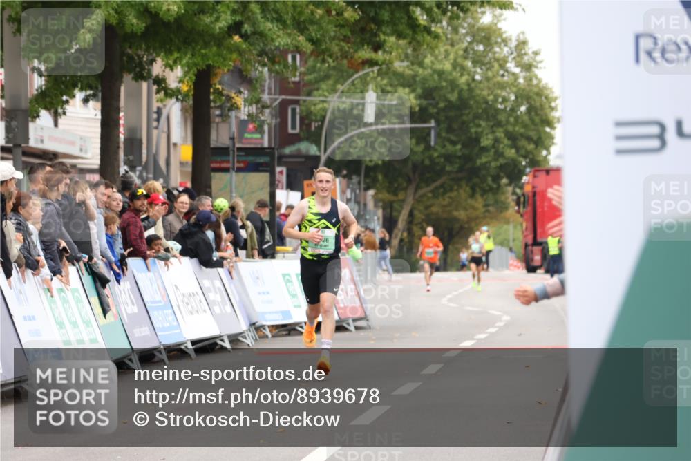 21.09.2025 - PSD Bank Halbmarathon Strokosch-Dieckow http://msf.ph/oto/8939678 21.09.2025 11:22:23 Ziel  meine-sportfotos.de