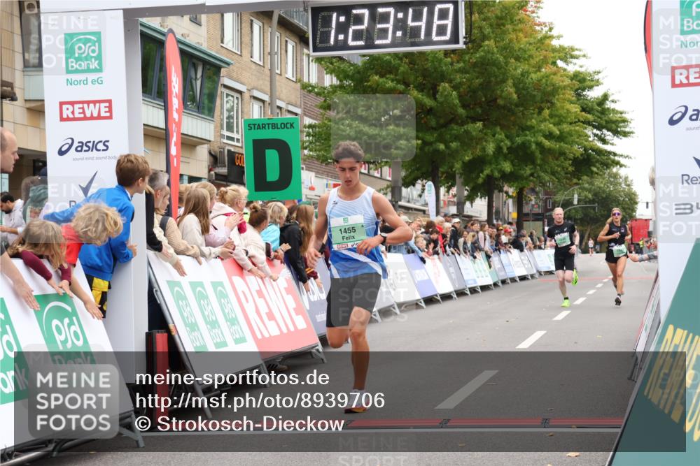21.09.2025 - PSD Bank Halbmarathon Strokosch-Dieckow http://msf.ph/oto/8939706 21.09.2025 11:23:12 Ziel 1237, 1455, 1840 meine-sportfotos.de