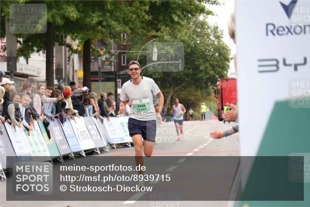 21.09.2025 - PSD Bank Halbmarathon Strokosch-Dieckow http://msf.ph/oto/8939715 21.09.2025 11:23:31 Ziel 1838 meine-sportfotos.de
