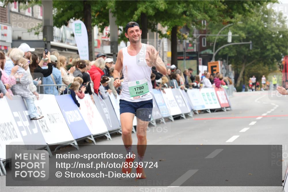 21.09.2025 - PSD Bank Halbmarathon Strokosch-Dieckow http://msf.ph/oto/8939724 21.09.2025 11:23:46 Ziel 1780 meine-sportfotos.de
