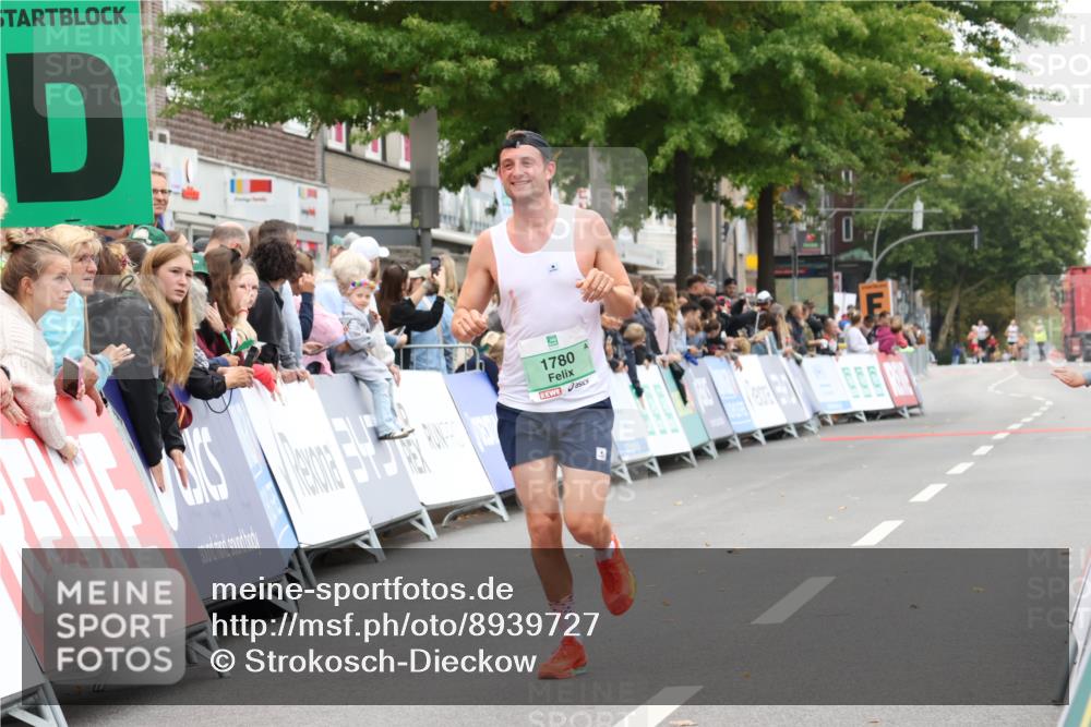 21.09.2025 - PSD Bank Halbmarathon Strokosch-Dieckow http://msf.ph/oto/8939727 21.09.2025 11:23:47 Ziel 1780 meine-sportfotos.de