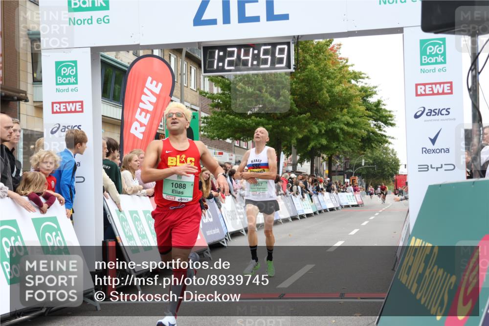 21.09.2025 - PSD Bank Halbmarathon Strokosch-Dieckow http://msf.ph/oto/8939745 21.09.2025 11:24:23 Ziel 1088, 1667, 1847 meine-sportfotos.de
