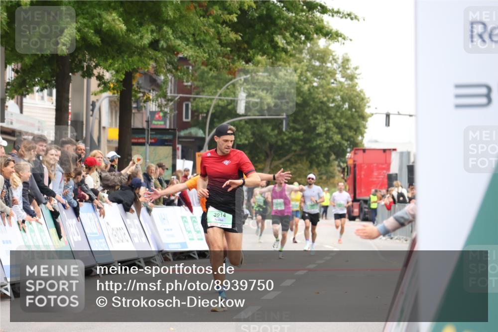 21.09.2025 - PSD Bank Halbmarathon Strokosch-Dieckow http://msf.ph/oto/8939750 21.09.2025 11:24:32 Ziel 3914 meine-sportfotos.de
