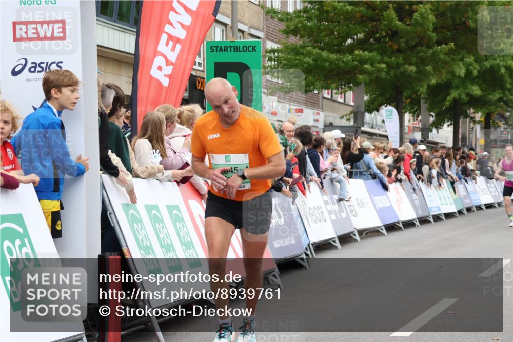 21.09.2025 - PSD Bank Halbmarathon Strokosch-Dieckow http://msf.ph/oto/8939761 21.09.2025 11:24:39 Ziel 1845, 3914 meine-sportfotos.de