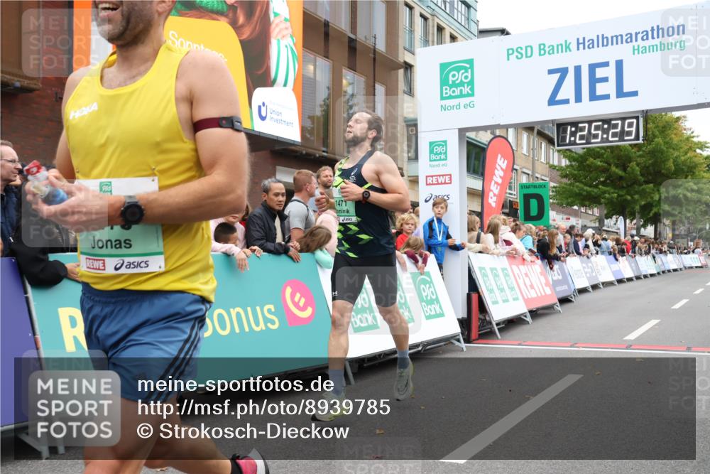 21.09.2025 - PSD Bank Halbmarathon Strokosch-Dieckow http://msf.ph/oto/8939785 21.09.2025 11:24:53 Ziel 1178, 1310, 1471, 1989 meine-sportfotos.de