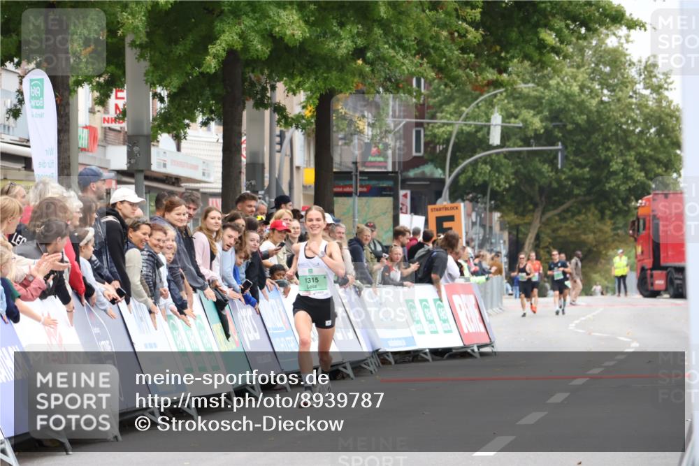 21.09.2025 - PSD Bank Halbmarathon Strokosch-Dieckow http://msf.ph/oto/8939787 21.09.2025 11:25:12 Ziel  meine-sportfotos.de