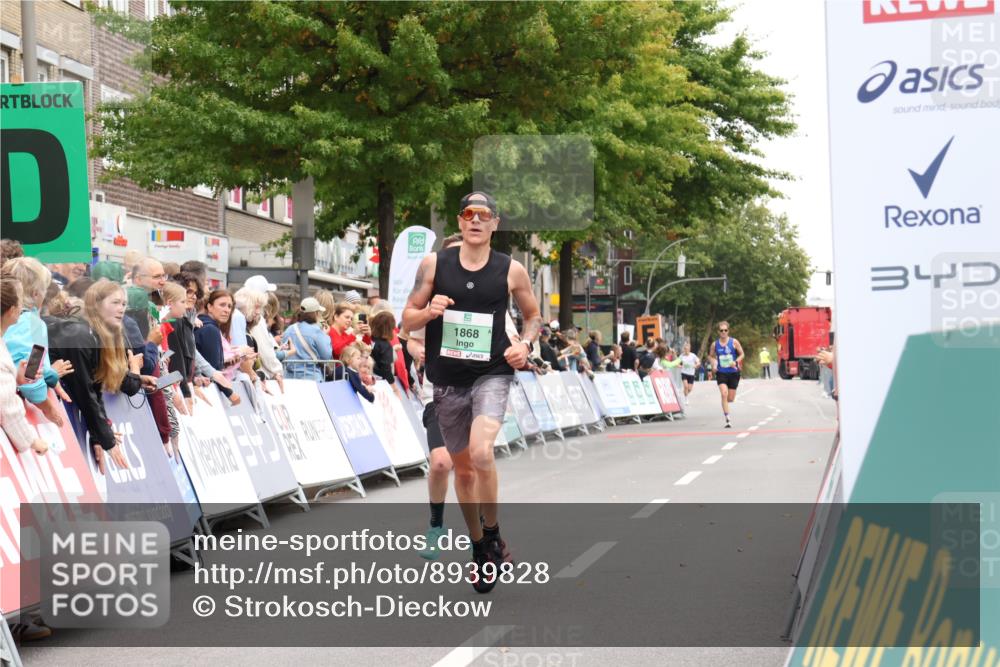 21.09.2025 - PSD Bank Halbmarathon Strokosch-Dieckow http://msf.ph/oto/8939828 21.09.2025 11:26:15 Ziel 1868, 2249 meine-sportfotos.de