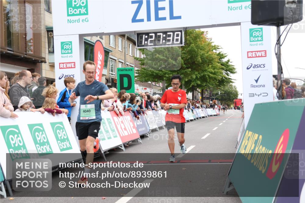 21.09.2025 - PSD Bank Halbmarathon Strokosch-Dieckow http://msf.ph/oto/8939861 21.09.2025 11:27:01 Ziel 1439, 1793, 4040 meine-sportfotos.de