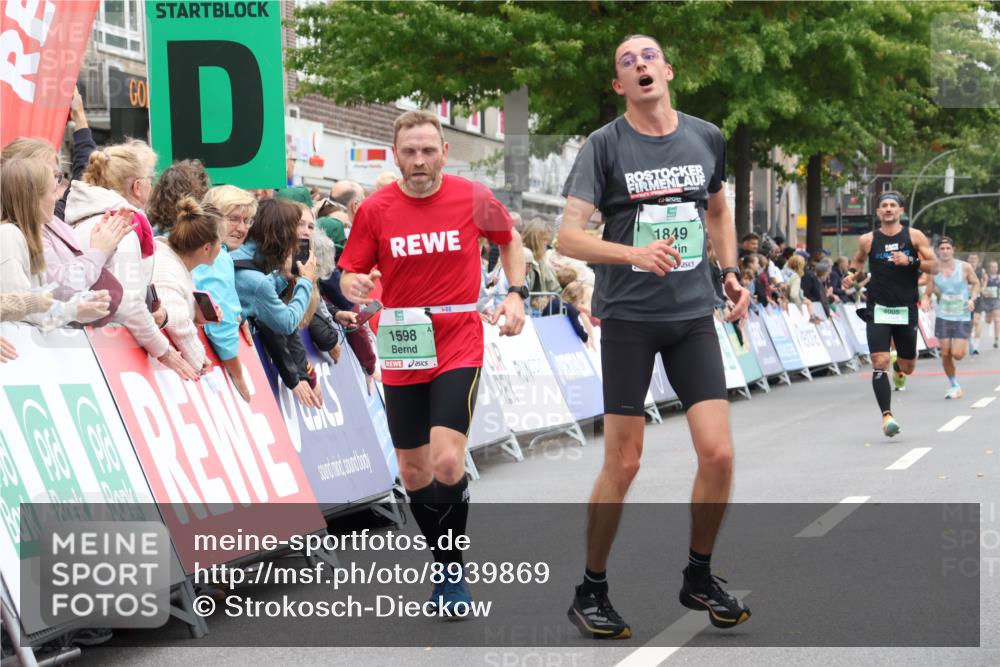 21.09.2025 - PSD Bank Halbmarathon Strokosch-Dieckow http://msf.ph/oto/8939869 21.09.2025 11:27:19 Ziel 1598, 1849, 4005 meine-sportfotos.de