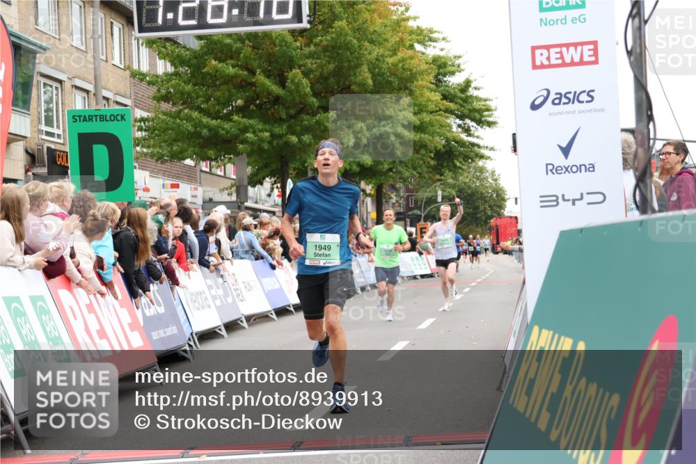 21.09.2025 - PSD Bank Halbmarathon Strokosch-Dieckow http://msf.ph/oto/8939913 21.09.2025 11:27:42 Ziel 1230, 1874, 1895, 1949, 1953 meine-sportfotos.de