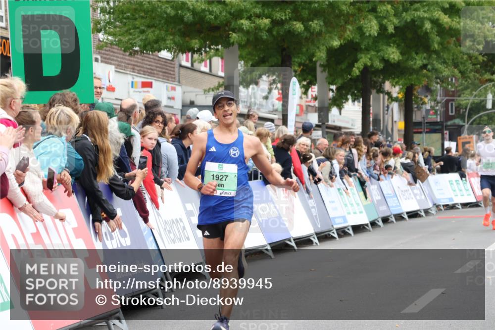 21.09.2025 - PSD Bank Halbmarathon Strokosch-Dieckow http://msf.ph/oto/8939945 21.09.2025 11:28:07 Ziel 1018, 1873, 1927, 2266 meine-sportfotos.de