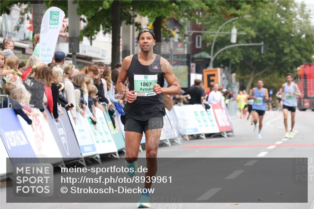 21.09.2025 - PSD Bank Halbmarathon Strokosch-Dieckow http://msf.ph/oto/8939961 21.09.2025 11:28:27 Ziel 1324, 1867 meine-sportfotos.de