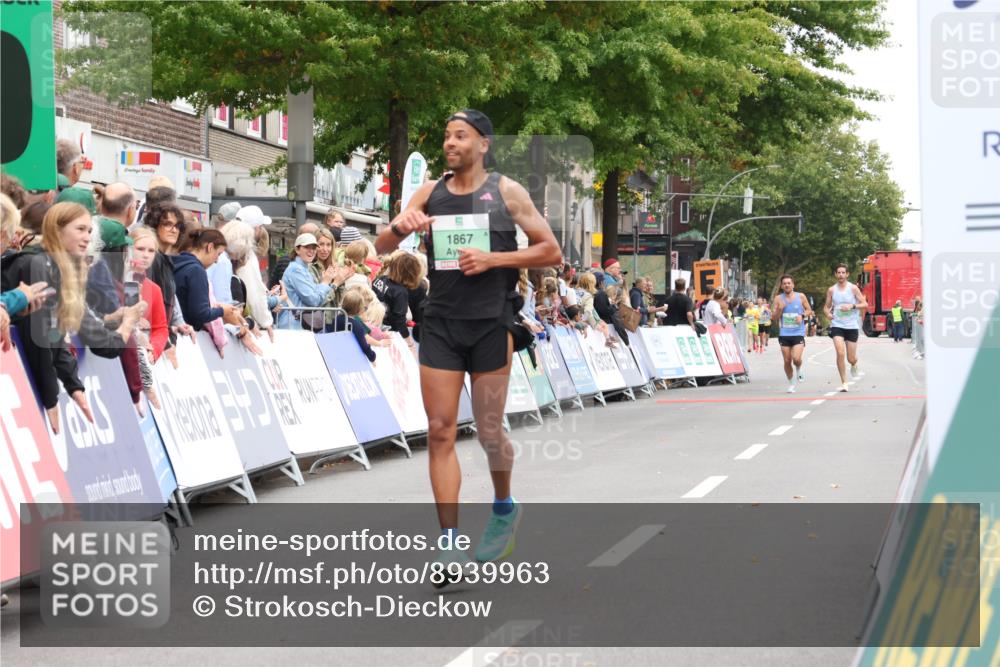 21.09.2025 - PSD Bank Halbmarathon Strokosch-Dieckow http://msf.ph/oto/8939963 21.09.2025 11:28:28 Ziel 1324, 1867 meine-sportfotos.de