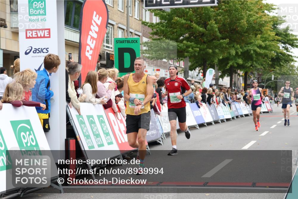 21.09.2025 - PSD Bank Halbmarathon Strokosch-Dieckow http://msf.ph/oto/8939994 21.09.2025 11:28:58 Ziel 1456, 1889, 1907, 1909, 2092 meine-sportfotos.de